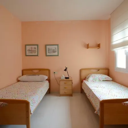 Casa Catalunya 6 *